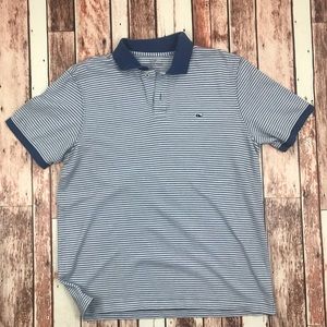 Vineyard vines 👕 shirt striped 🤔✌🏽